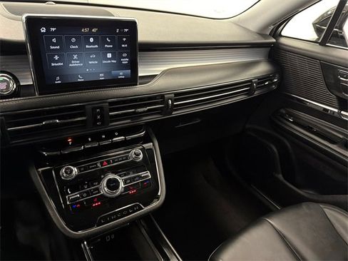 Used 2022 Lincoln Corsair FWD image 24
