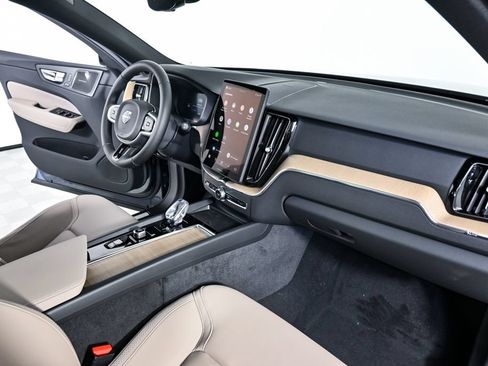Used 2026 Volvo XC60 B5 Plus w/ Climate Package AWD/4WD image 26