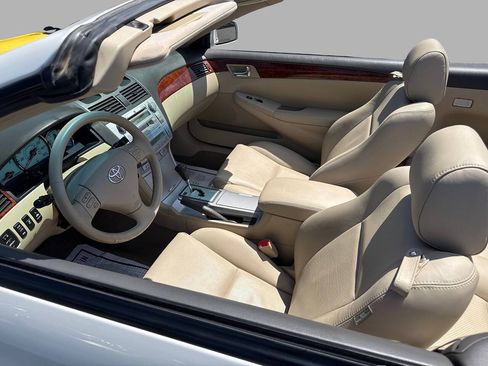 Used 2006 Toyota Solara SLE FWD image 17
