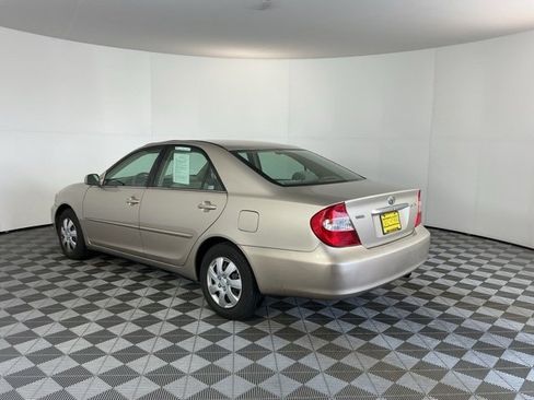 Used 2004 Toyota Camry LE image 7