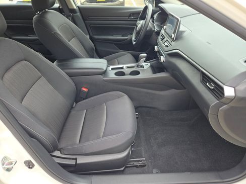 Certified 2025 Nissan Altima 2.5 S image 25