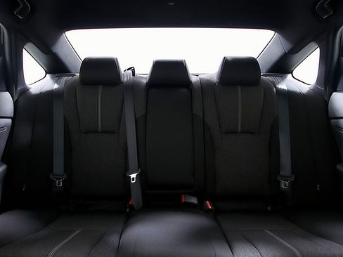 Used 2025 Honda Accord Sport image 15