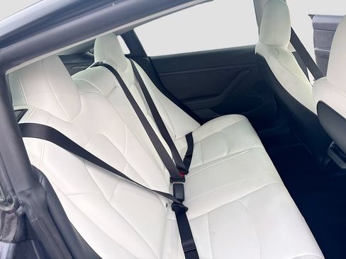 Used 2023 Tesla Model 3 Standard Range RWD image 27