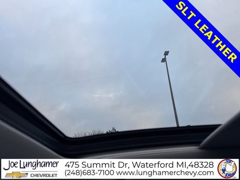 Used 2023 GMC Terrain SLT w/ LPO, Floor Liner Package image 22