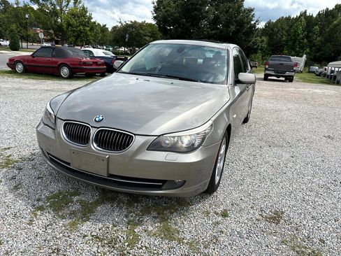 Used 2008 BMW 535xi Sedan image 2