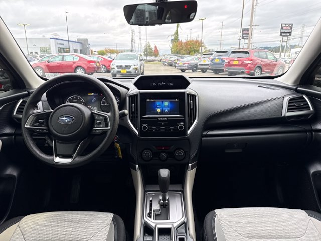 Used 2023 Subaru Forester AWD/4WD image 11