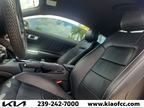 Used 2022 Ford Mustang Premium RWD image 14