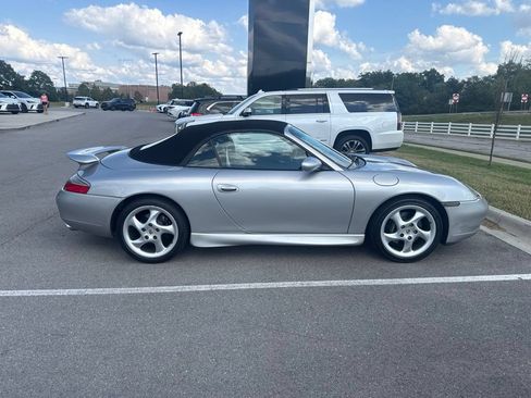 Used 2001 Porsche 911 Carrera RWD image 6