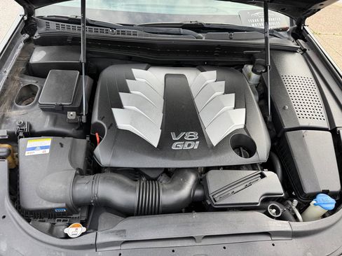 Used 2012 Hyundai Equus Signature image 18