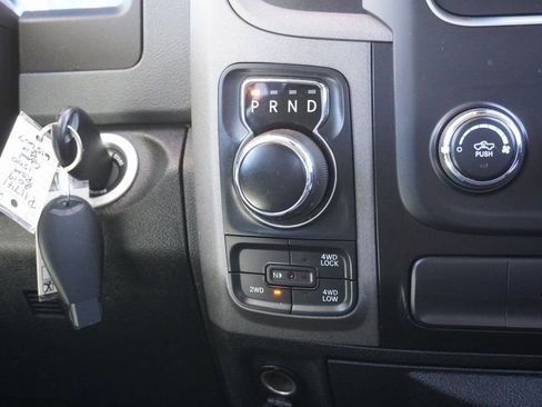 Used 2019 RAM 1500 Express w/ Express Value Package image 17