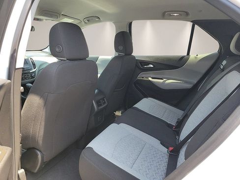 Used 2023 Chevrolet Equinox LT w/ LPO, Floor Liner Package FWD image 9