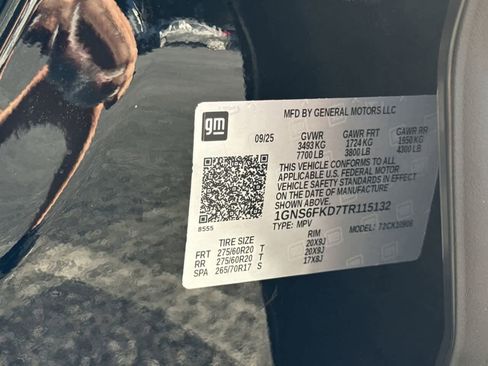 New 2026 Chevrolet Suburban Premier image 38