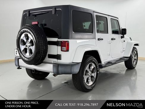Used 2016 Jeep Wrangler Unlimited Sahara AWD/4WD image 6