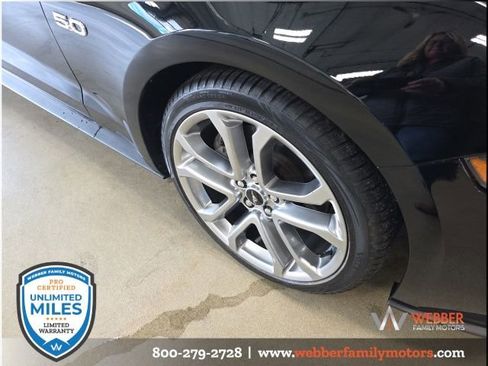 Used 2020 Ford Mustang GT Premium w/ Equipment Group 401A image 8