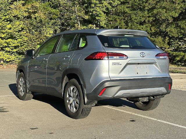Used 2022 Toyota Corolla Cross L FWD image 6