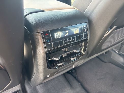 New 2026 Jeep Grand Cherokee L 4WD image 11