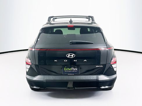 Used 2024 Hyundai Kona SEL FWD image 7