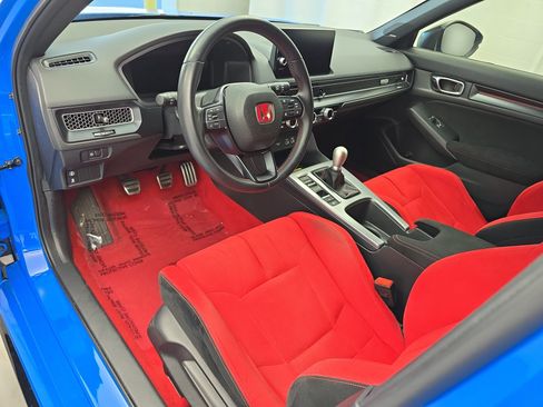 Used 2024 Honda Civic Type R image 15