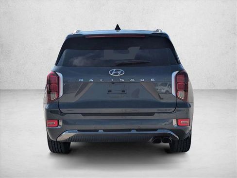 Used 2022 Hyundai Palisade Calligraphy image 6