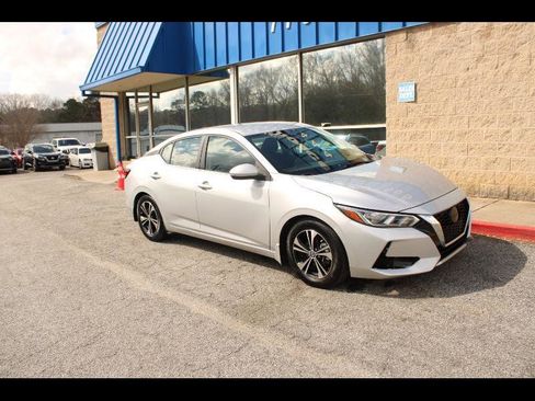 Used 2022 Nissan Sentra SV image 1