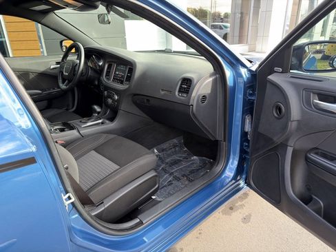 Used 2023 Dodge Charger SXT w/ Blacktop Package image 27