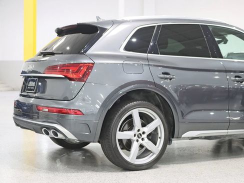 Used 2024 Audi SQ5 Premium w/ 21" Wheel Package AWD/4WD image 10