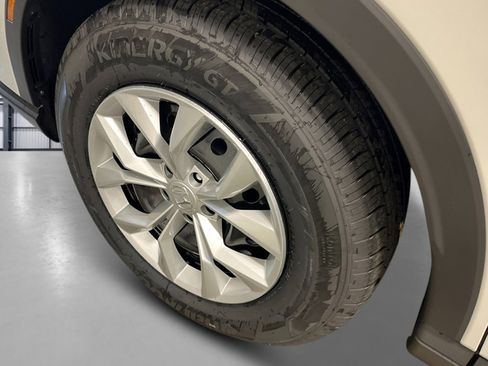New 2026 Honda CR-V LX image 10