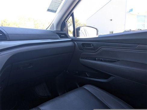 Used 2019 Honda Odyssey Touring image 19