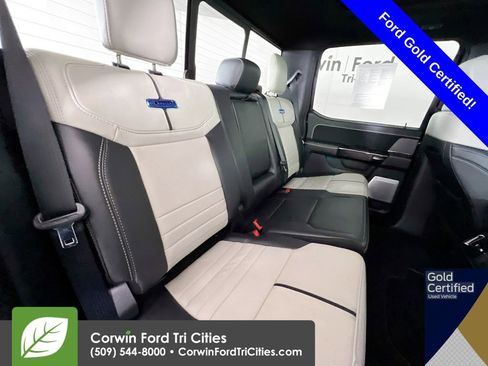 Used 2024 Ford F150 Lightning Platinum image 15
