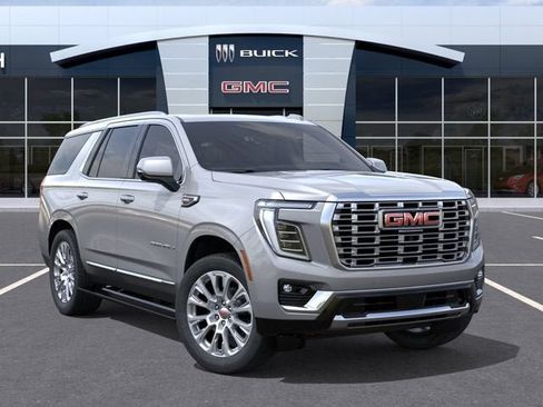 New 2026 GMC Yukon Denali w/ Denali Reserve Package AWD/4WD image 7