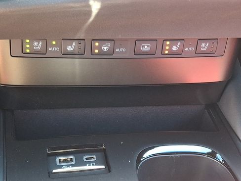 Used 2025 Lexus ES 350 F Sport FWD image 25