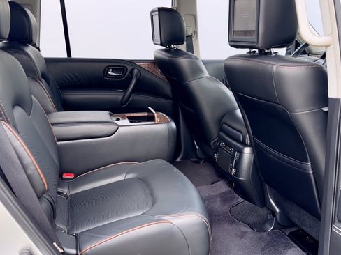 Used 2019 Nissan Armada Platinum w/ Captain's Chairs Package RWD image 28