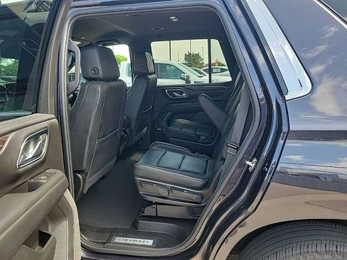Used 2024 Chevrolet Tahoe LT image 12