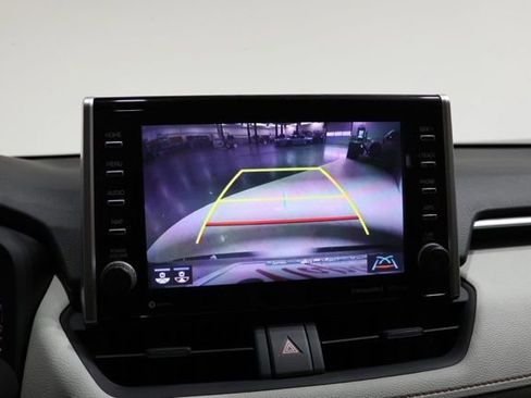 Used 2022 Toyota RAV4 XLE w/ Convenience Package AWD/4WD image 27