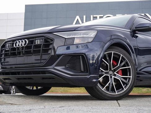 Used 2023 Audi Q8 Prestige w/ Prestige Package image 2