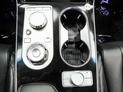 Used 2025 Genesis GV80 2.5T Standard AWD/4WD image 24