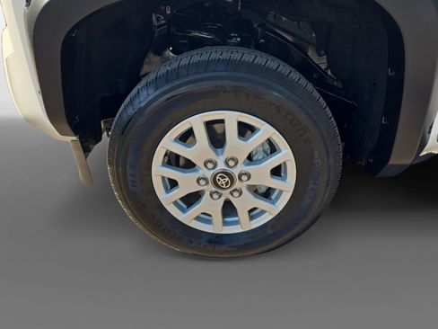 Used 2024 Toyota Tacoma SR5 RWD image 10