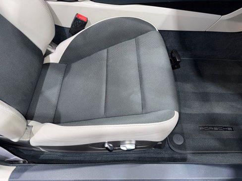 Used 2019 Porsche 911 Carrera GTS image 81