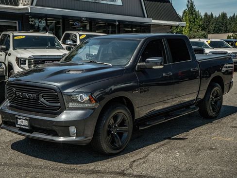 Used 2018 RAM 1500 Sport w/ Sport Premium Group AWD/4WD image 4