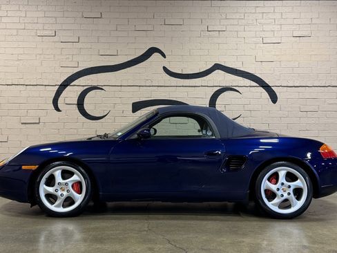 Used 2001 Porsche Boxster S image 10