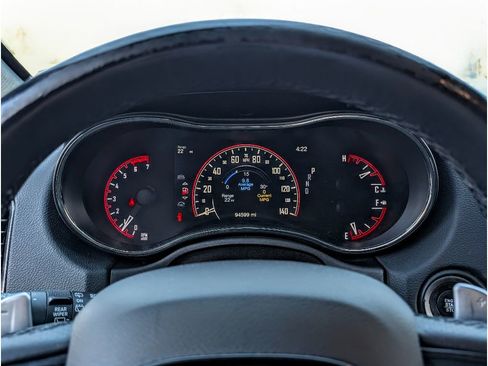 Used 2018 Dodge Durango R/T image 27