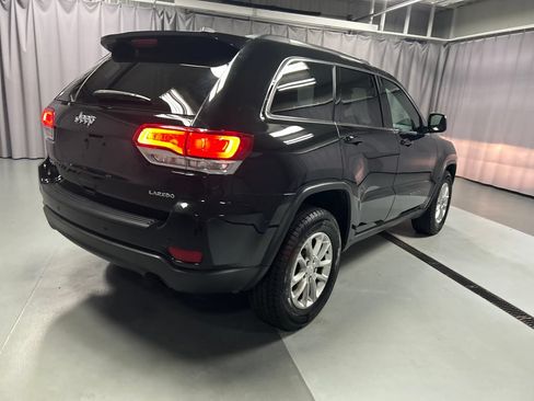 Used 2021 Jeep Grand Cherokee Laredo X AWD/4WD image 7