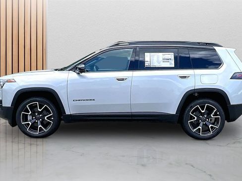 New 2026 Jeep Cherokee Overland AWD/4WD image 6