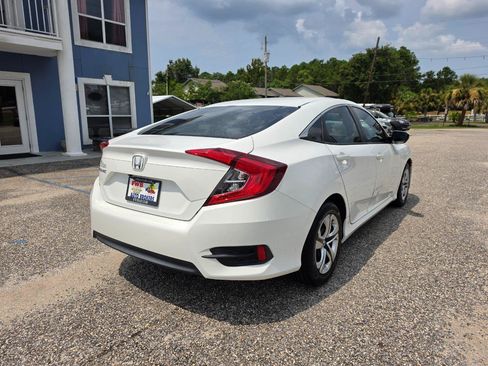 Used 2017 Honda Civic LX image 5