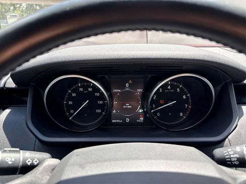 Used 2017 Land Rover Discovery SE AWD/4WD image 18