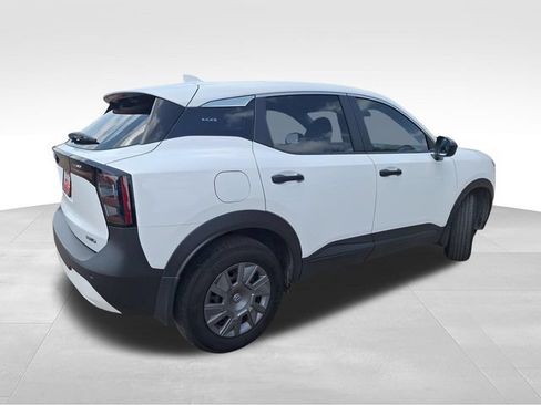 Certified 2025 Nissan Kicks S AWD/4WD image 8