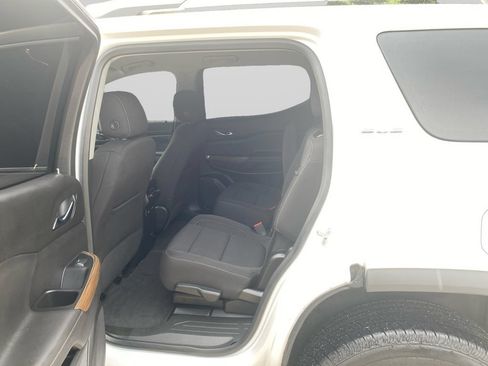 Used 2023 GMC Acadia SLE w/ Driver Convenience Package AWD/4WD image 14