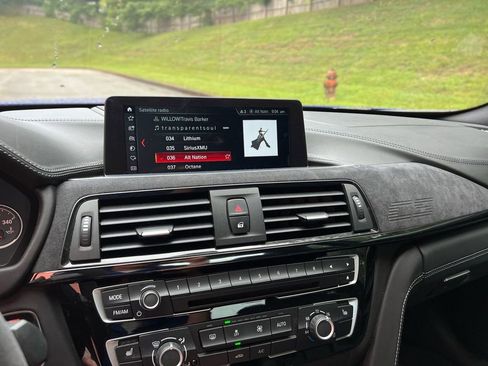 Used 2019 BMW M4 CS w/ Executive Package RWD image 39