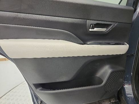 Used 2026 Toyota Grand Highlander AWD Hybrid image 9
