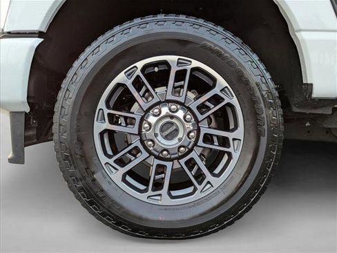 Used 2024 Ford F250 Limited w/ FX4 Off-Road Package image 24